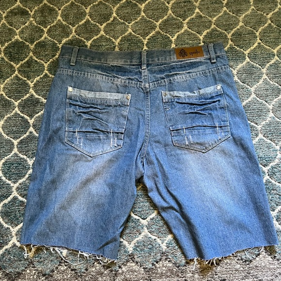 jorts - Picture 3 of 4